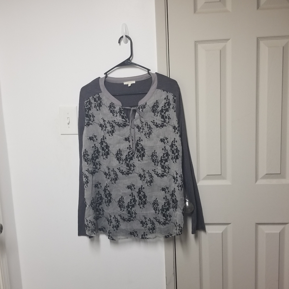 Nwt Mystree cherry blossom design top